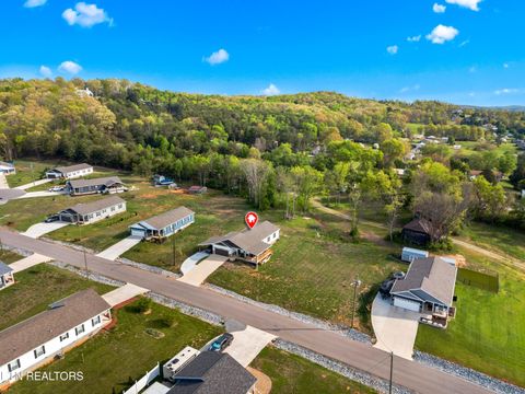 Tiny photo for 318 Garden Lane, Dandridge, TN 37725 (MLS # 1336171)