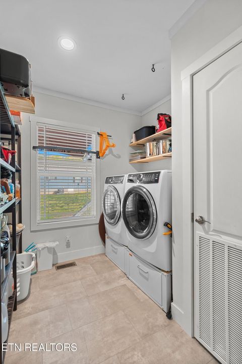 Tiny photo for 318 Garden Lane, Dandridge, TN 37725 (MLS # 1336171)