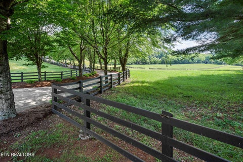 Tiny photo for 807 S Peters Rd, Knoxville, TN 37922 (MLS # 1344921)