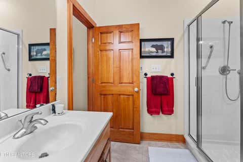 Tiny photo for 122 Lakeside Trace, Townsend, TN 37882 (MLS # 1347095)