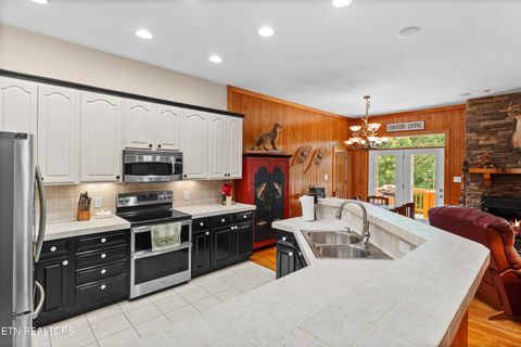 Tiny photo for 122 Lakeside Trace, Townsend, TN 37882 (MLS # 1347095)