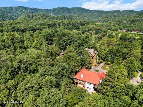 Tiny photo for 122 Lakeside Trace, Townsend, TN 37882 (MLS # 1347095)
