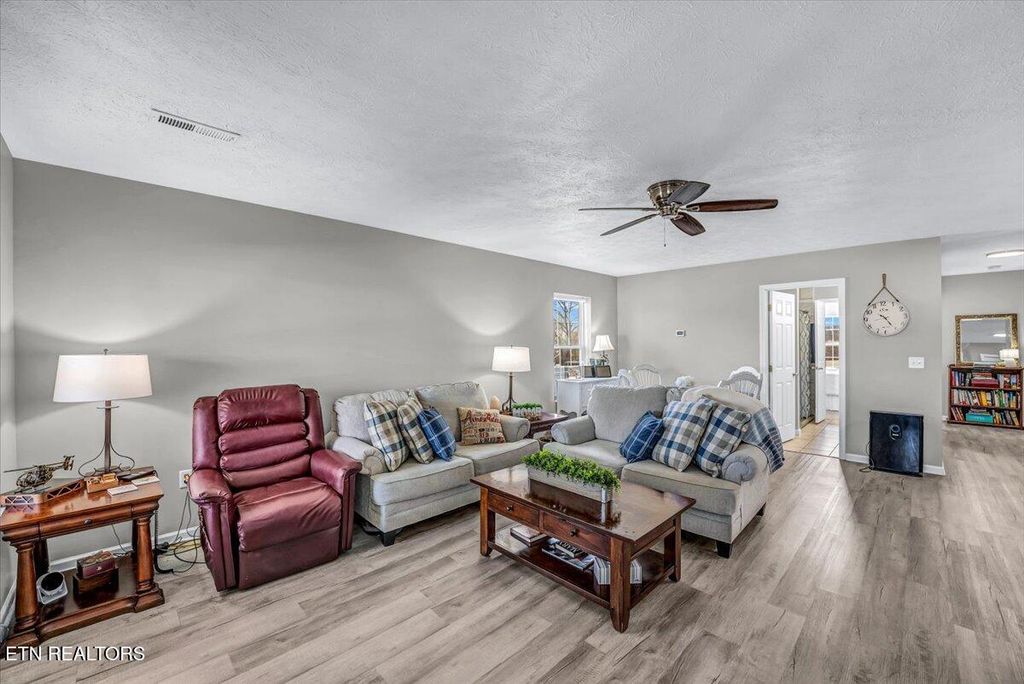 Photo of 2544 Bay Meadows Way, Sevierville, TN 37876 (MLS # 1328694)