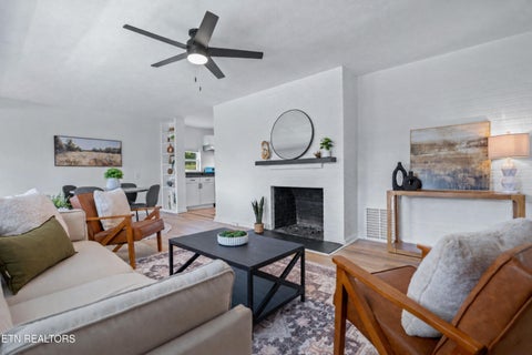 Tiny photo for 110 Paoli Lane, Oak Ridge, TN 37830 (MLS # 1357684)