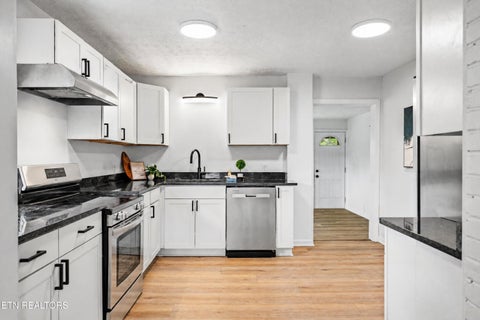 Tiny photo for 110 Paoli Lane, Oak Ridge, TN 37830 (MLS # 1357684)