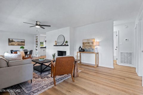 Tiny photo for 110 Paoli Lane, Oak Ridge, TN 37830 (MLS # 1357684)