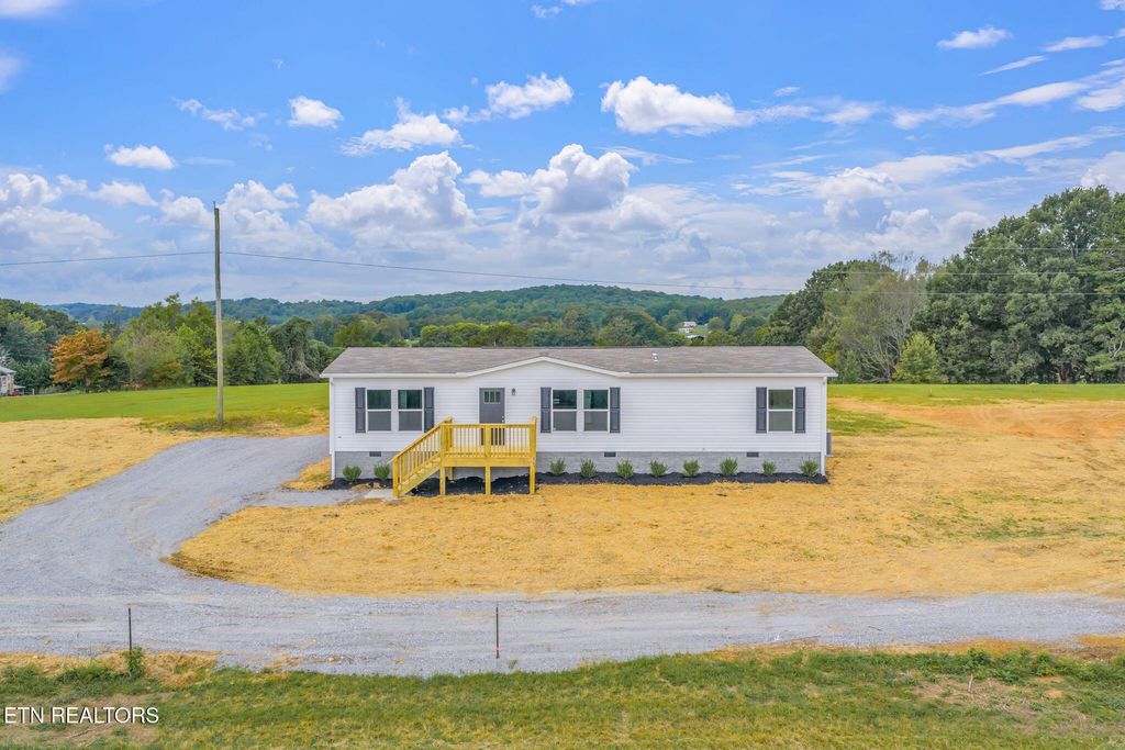 Photo of 380 County Road 313, Sweetwater, TN 37874 (MLS # 1316033)
