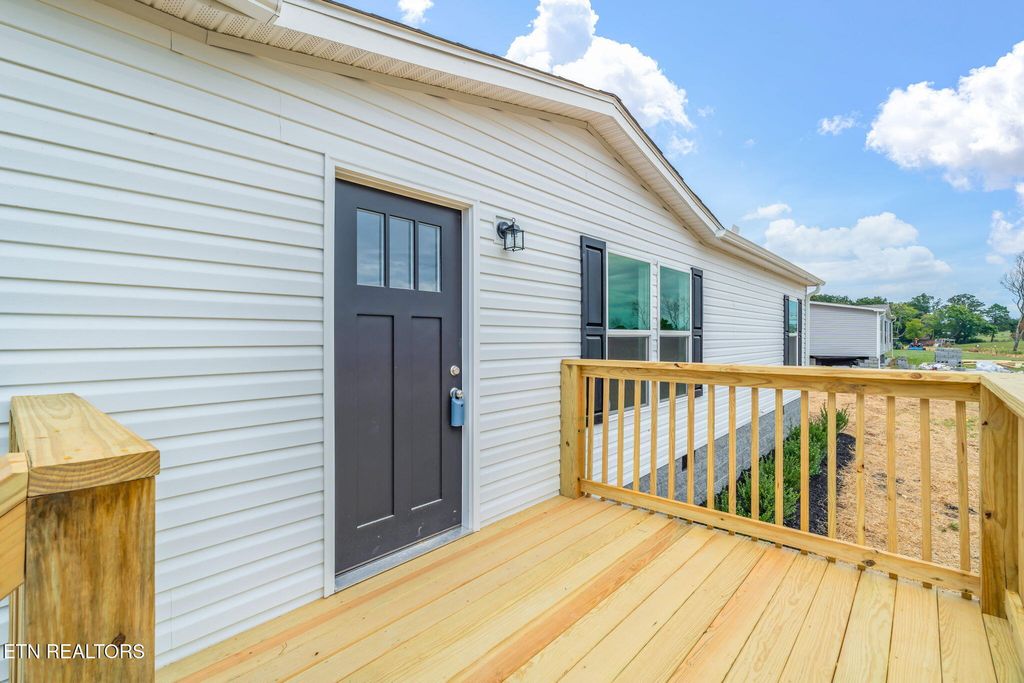 Photo of 380 County Road 313, Sweetwater, TN 37874 (MLS # 1316033)