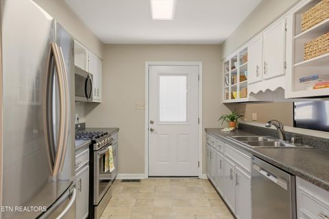 Tiny photo for 110 Hendrix Drive, Oak Ridge, TN 37830 (MLS # 1326438)