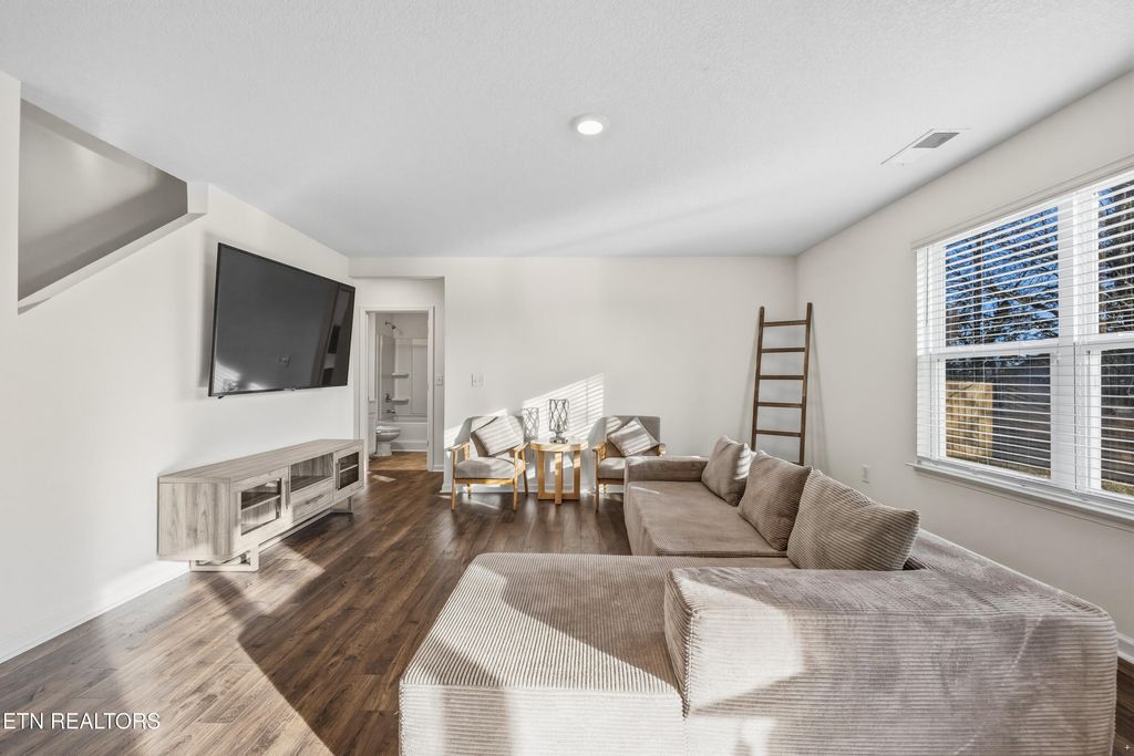 Photo of 9535 River Cane Rd, Mascot, TN 37806 (MLS # 1329984)