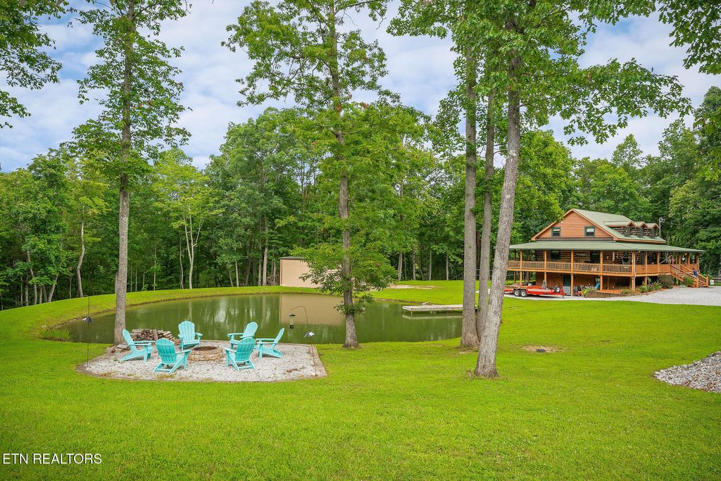 Photo of 137 Allen Way Way, Crossville, TN 38572 (MLS # 1328895)