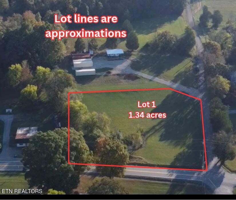 Photo of 1 Sweetwater Vonore Rd, Sweetwater, TN 37874 (MLS # 1359102)