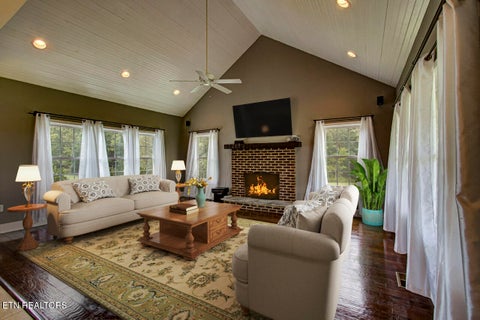 Tiny photo for 3068 Beecarter Rd, Dandridge, TN 37725 (MLS # 1342612)