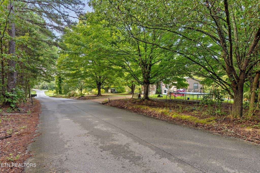 Photo of 12706 Cranfield Rd, Birchwood, TN 37308 (MLS # 1351055)