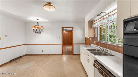 Tiny photo for 8111 Chesterfield Drive, Knoxville, TN 37909 (MLS # 1317917)