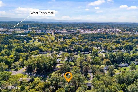 Tiny photo for 8111 Chesterfield Drive, Knoxville, TN 37909 (MLS # 1317917)