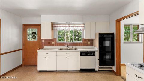 Tiny photo for 8111 Chesterfield Drive, Knoxville, TN 37909 (MLS # 1317917)