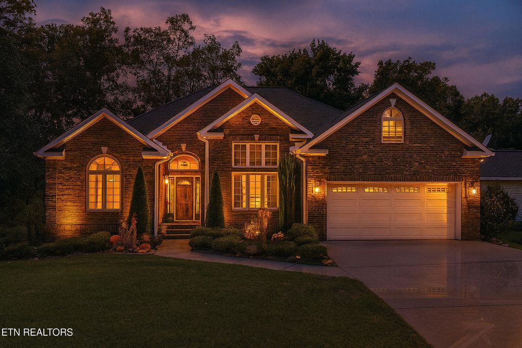 Photo of 110 Seminole Lane, Loudon, TN 37774 (MLS # 1322986)