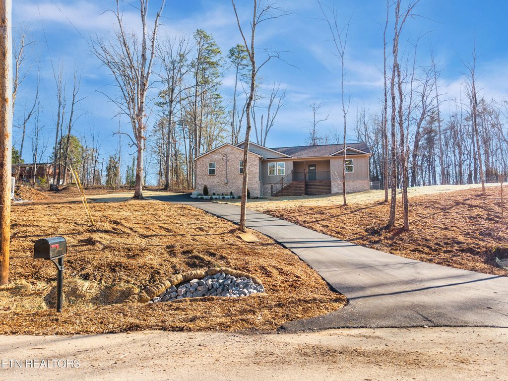 Photo of 1123 Chris Wood Drive, Seymour, TN 37865 (MLS # 1326532)