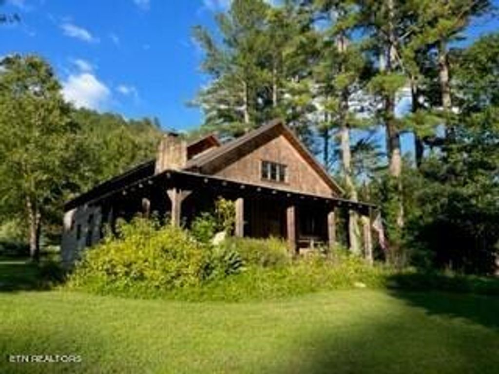 Photo of 216 Rafter Rd, Tellico Plains, TN 37385 (MLS # 1238173)