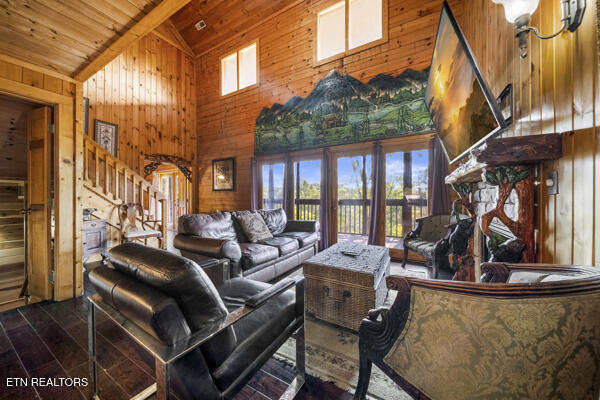 838 Bear Run Way