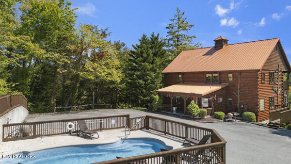 838 Bear Run Way