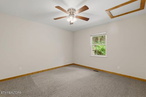 Tiny photo for 2202 Jones Bend Rd, Louisville, TN 37777 (MLS # 1339796)
