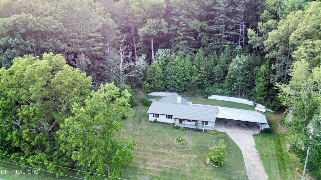 Photo of 356 Steer Creek Rd, Tellico Plains, TN 37385 (MLS # 1268447)