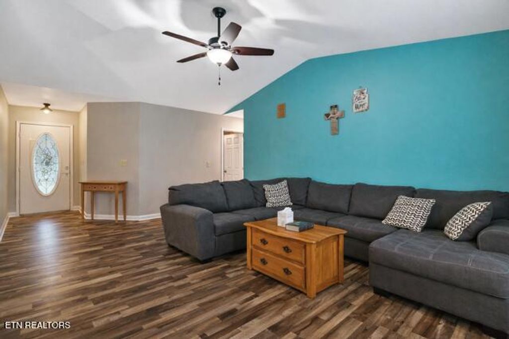 Photo of 239 Golden Brook Drive, Crossville, TN 38555 (MLS # 1318208)