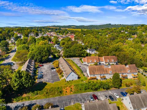 Tiny photo for 1910 Walnut Ave, Jefferson City, TN 37760 (MLS # 1349898)