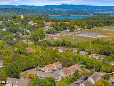 Tiny photo for 1910 Walnut Ave, Jefferson City, TN 37760 (MLS # 1349898)