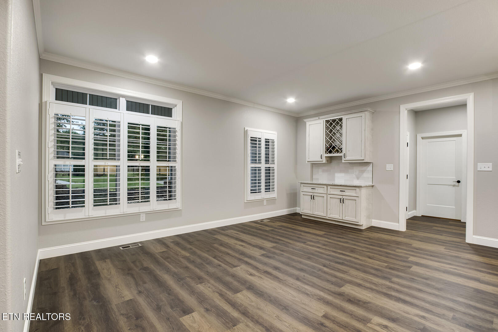 Loudon, Tennessee 37774, United States, 3 Bedrooms Bedrooms, ,2 BathroomsBathrooms,Residential,Active,13894