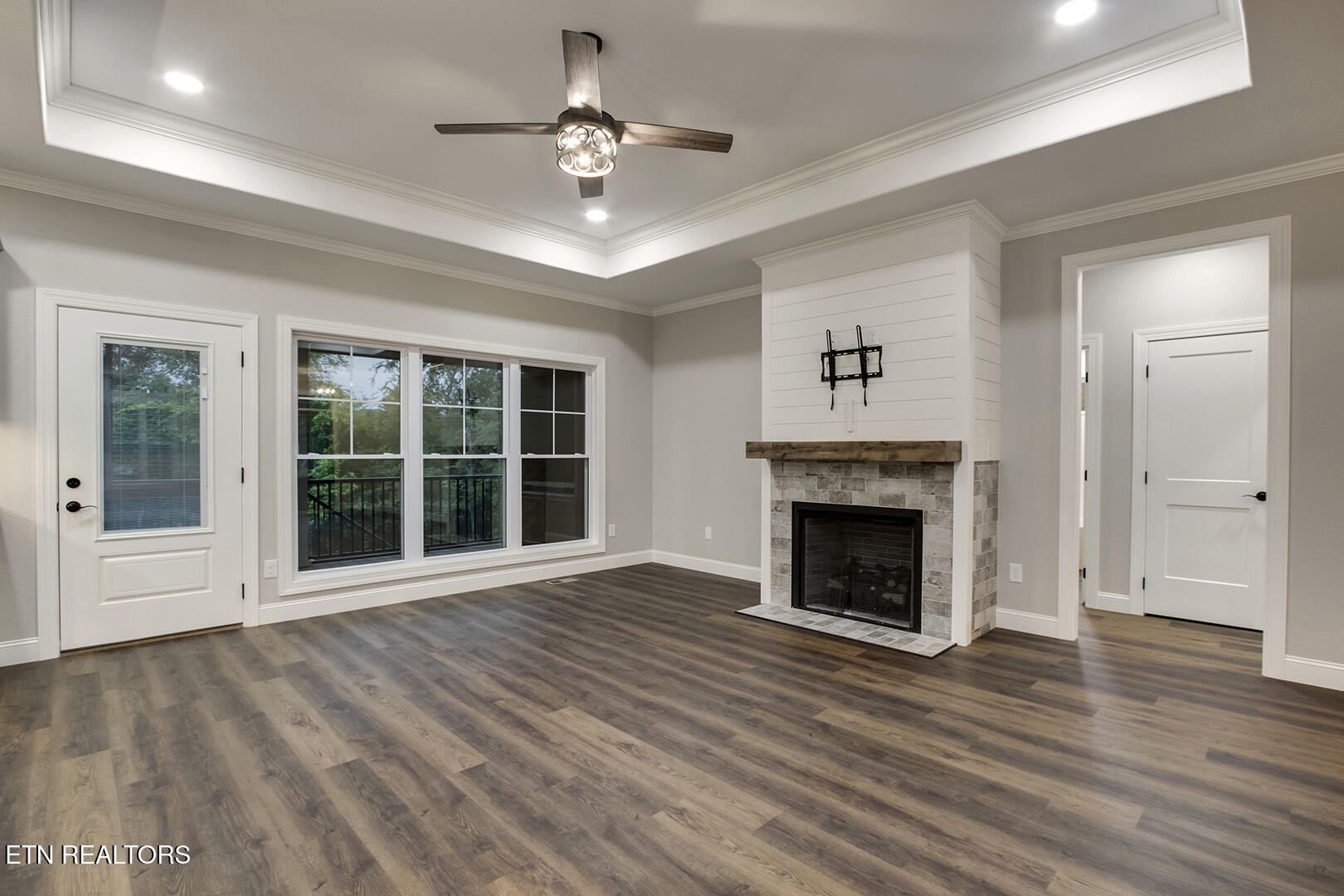 Loudon, Tennessee 37774, United States, 3 Bedrooms Bedrooms, ,2 BathroomsBathrooms,Residential,Active,13894