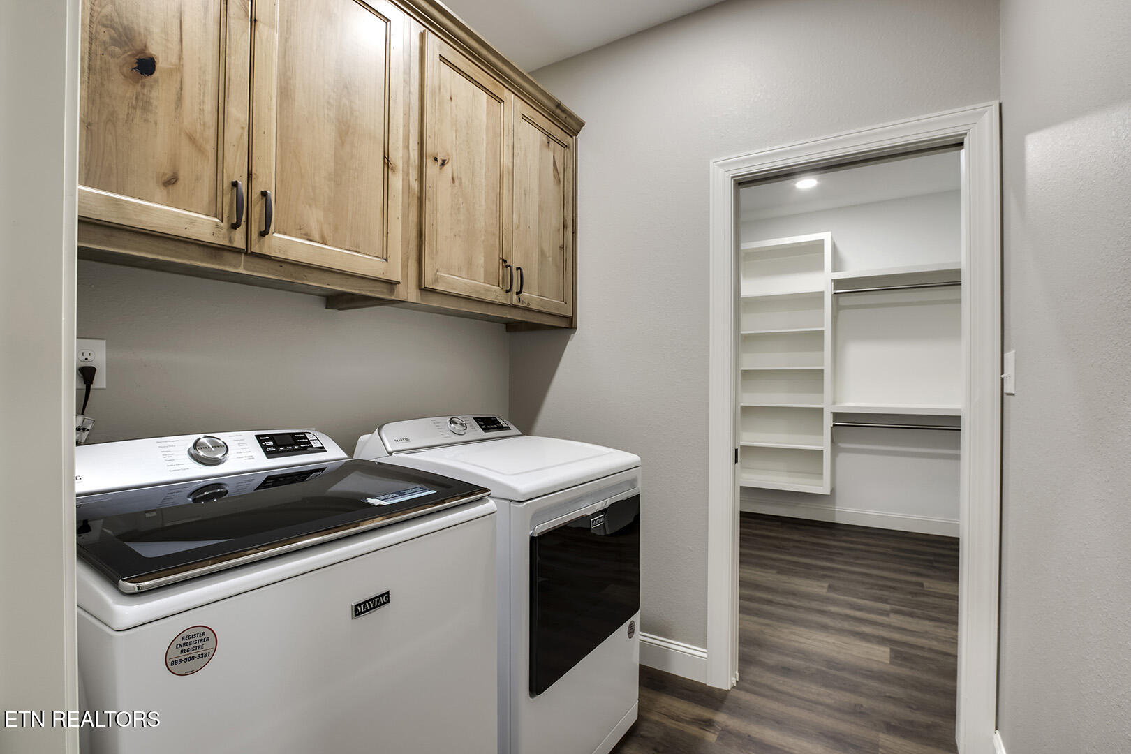 Loudon, Tennessee 37774, United States, 3 Bedrooms Bedrooms, ,2 BathroomsBathrooms,Residential,Active,13894