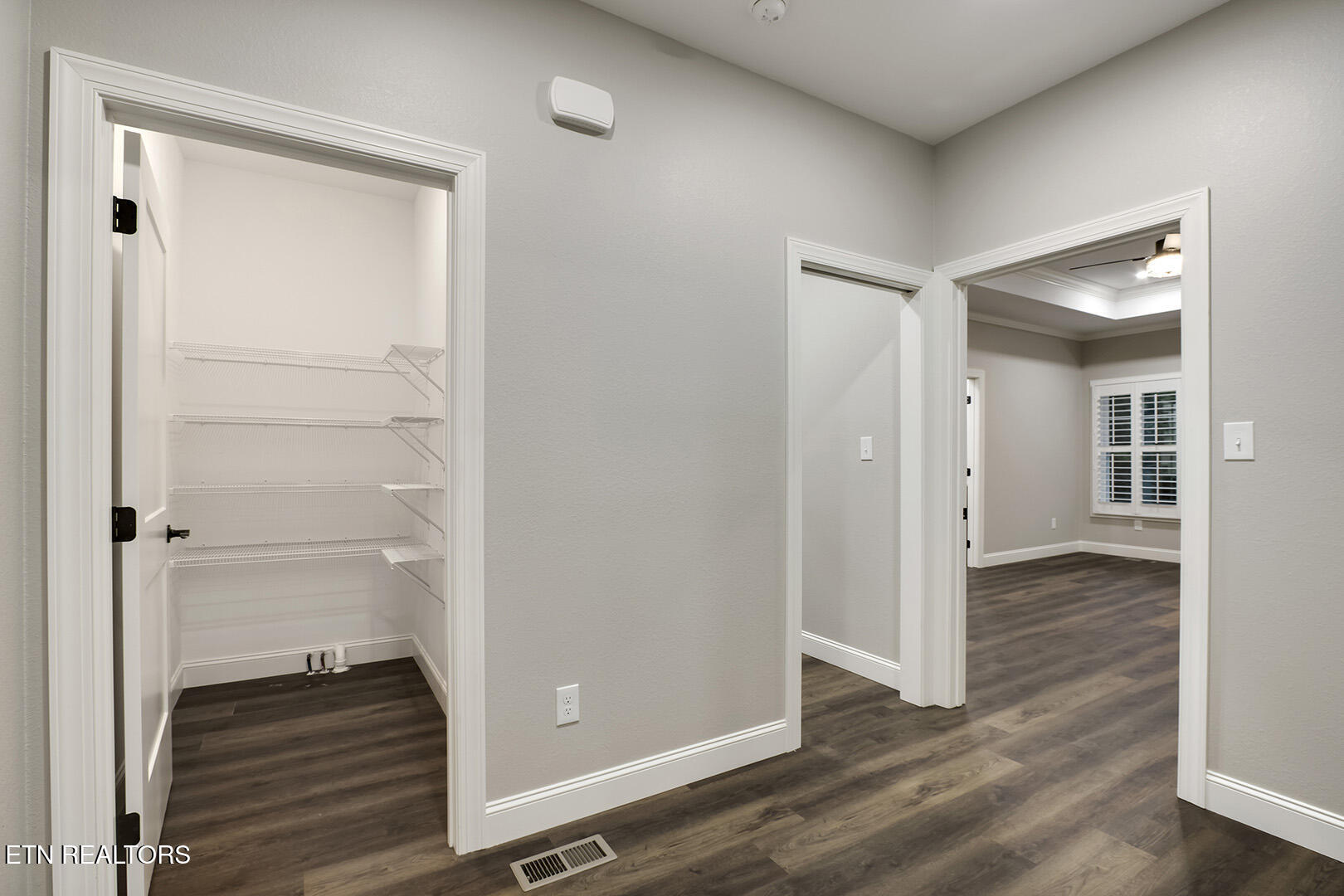 Loudon, Tennessee 37774, United States, 3 Bedrooms Bedrooms, ,2 BathroomsBathrooms,Residential,Active,13894