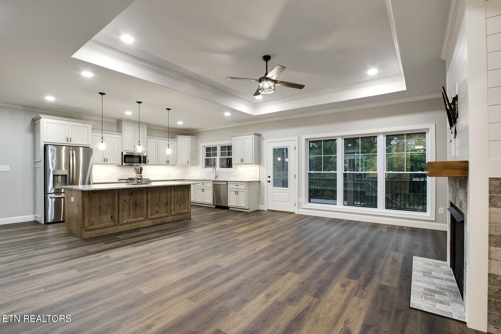 Loudon, Tennessee 37774, United States, 3 Bedrooms Bedrooms, ,2 BathroomsBathrooms,Residential,Active,13894