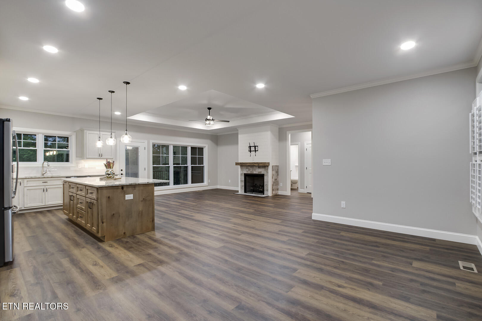 Loudon, Tennessee 37774, United States, 3 Bedrooms Bedrooms, ,2 BathroomsBathrooms,Residential,Active,13894