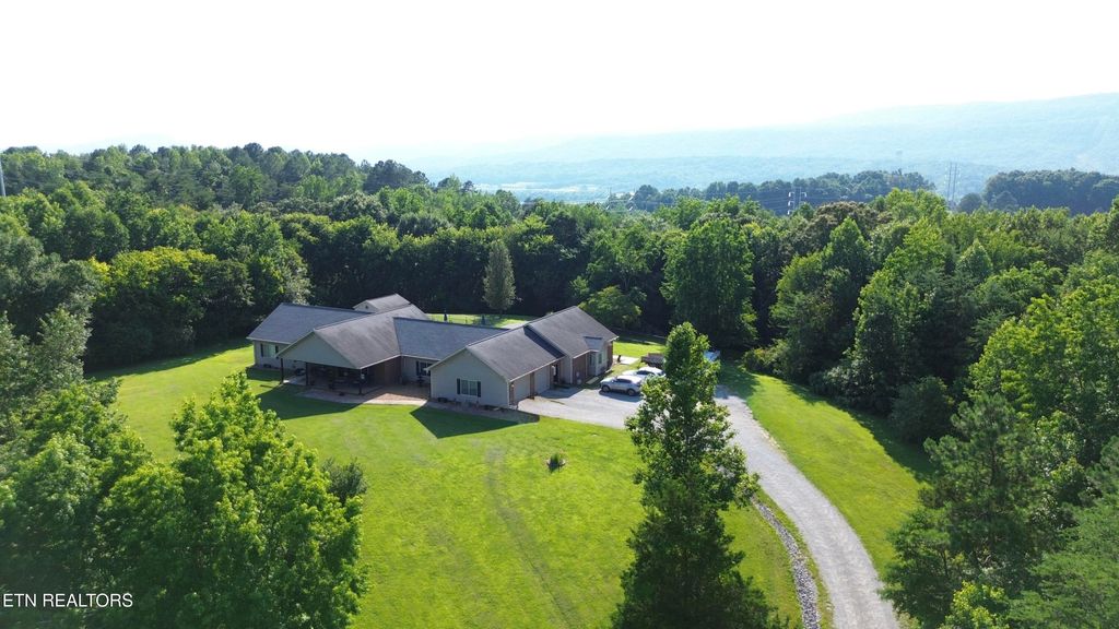 Photo of 299 Boxwood Lane, Dayton, TN 37321 (MLS # 1306225)