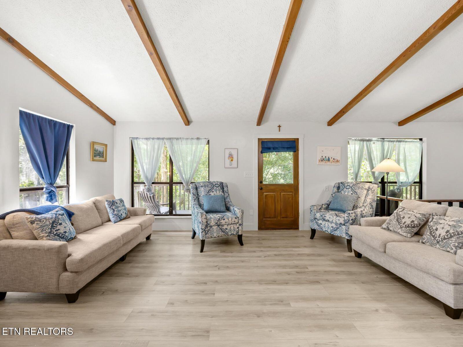 806 Gamble Drive