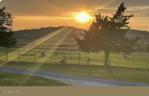 Photo of 1 Baker Rd, New Market, TN 37820 (MLS # 1333888)