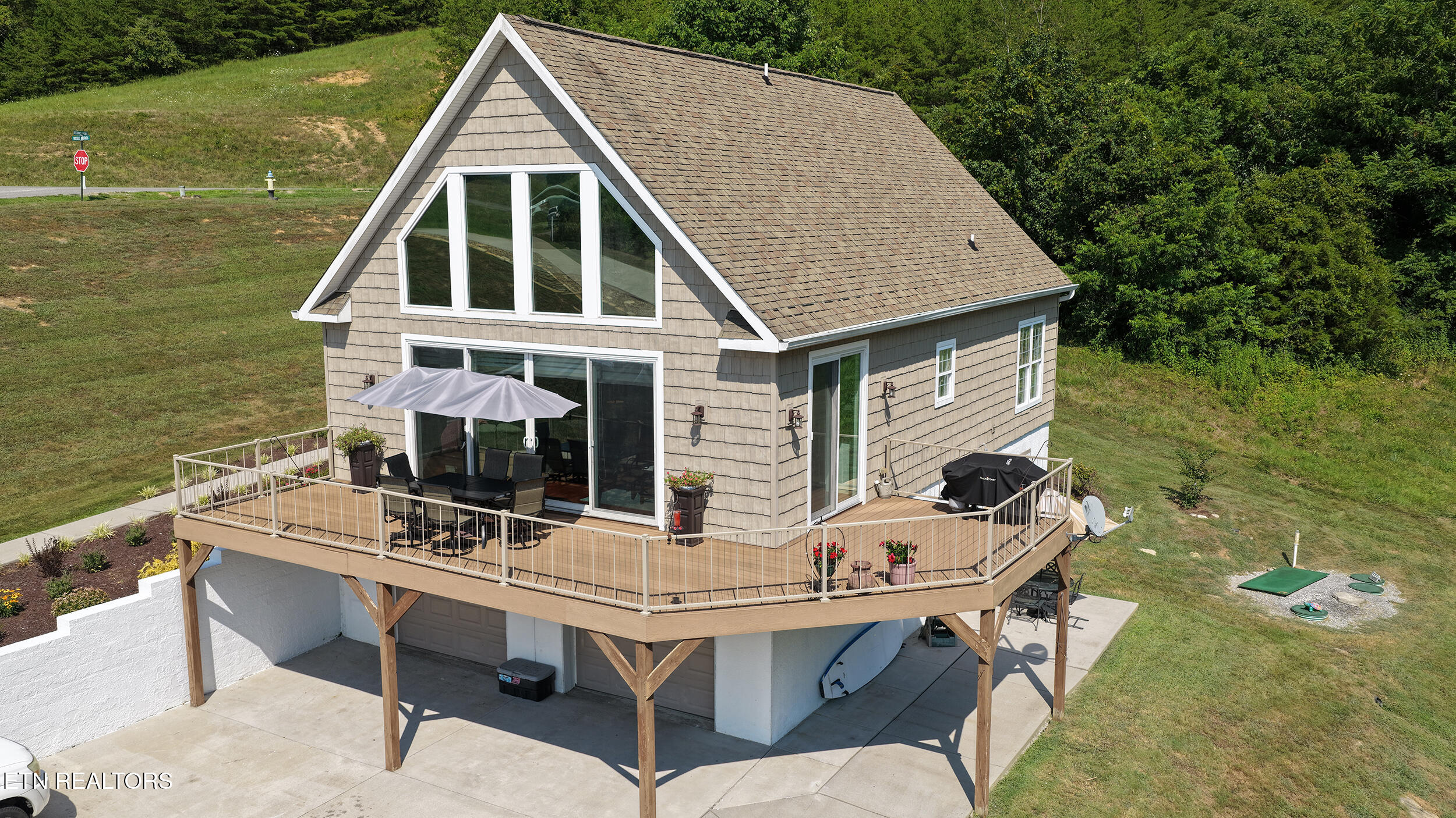 109 Reginas Point