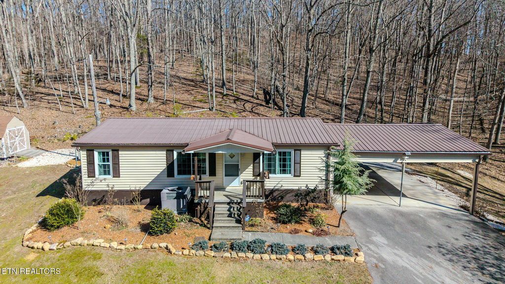 Photo of 1710 Estes Rd, Loudon, TN 37774 (MLS # 1329024)