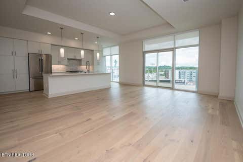 Tiny photo for 122 Stadium Way #814, Knoxville, TN 37915 (MLS # 1345658)