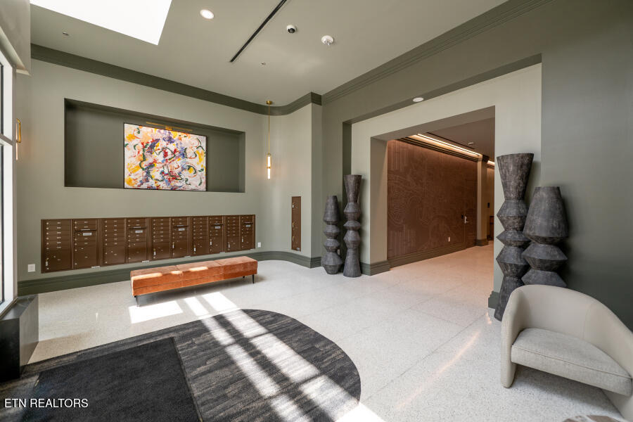 122 Stadium Way 814