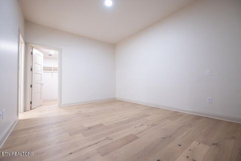Tiny photo for 122 Stadium Way #814, Knoxville, TN 37915 (MLS # 1345658)