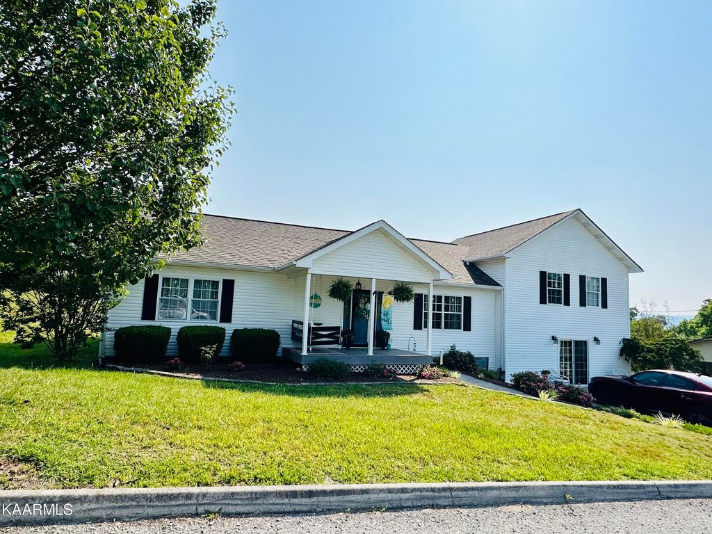 Photo of 165 JEROME Lane, Tazewell, TN 37879 (MLS # 1229675)