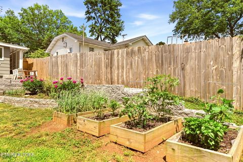 Tiny photo for 3608 Decatur Drive, Knoxville, TN 37920 (MLS # 1339074)