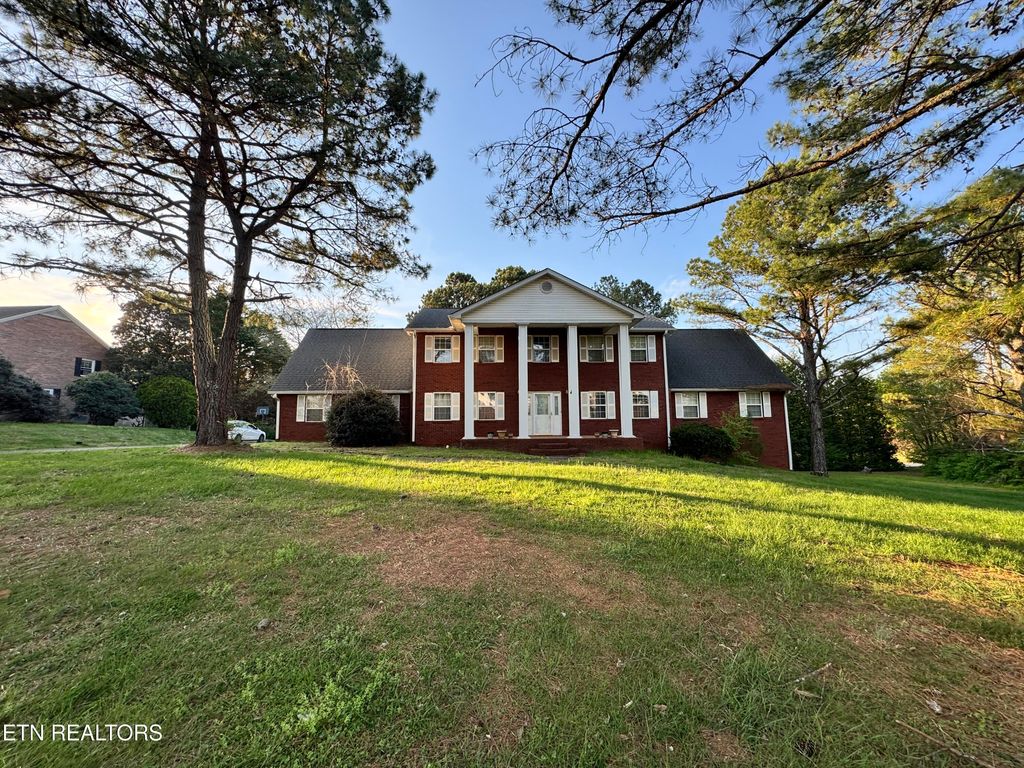 Photo of 12801 Peach View Drive, Knoxville, TN 37922 (MLS # 1335007)