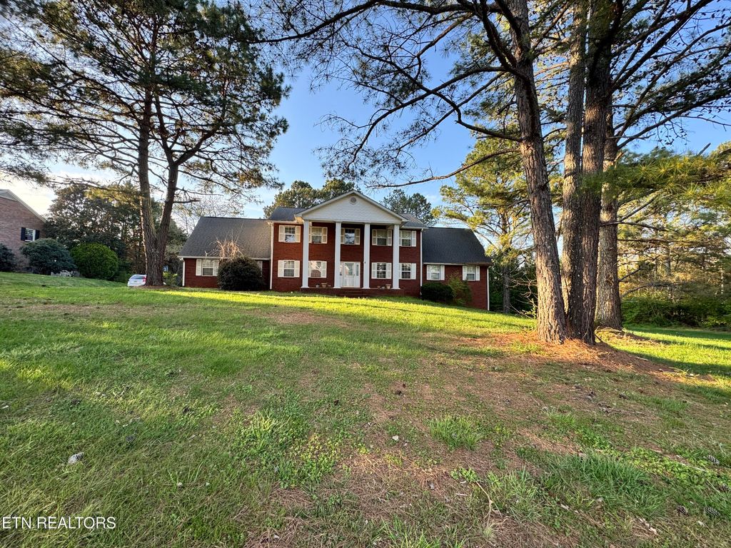 Photo of 12801 Peach View Drive, Knoxville, TN 37922 (MLS # 1335007)