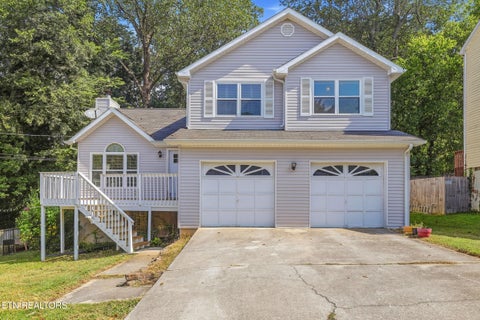 Photo of 1304 Woodridge Drive, Knoxville, TN 37919 (MLS # 1356273)